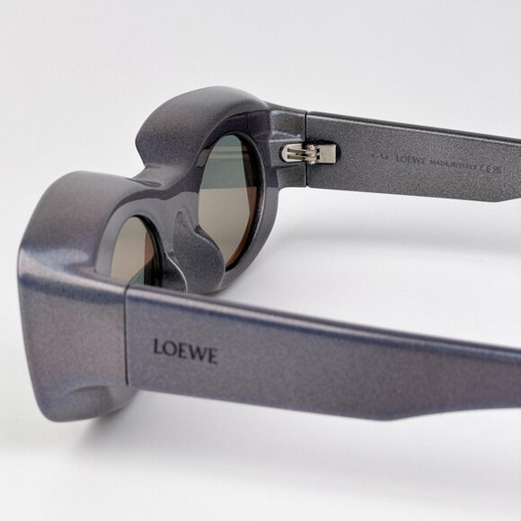 Loewe Paula’s Ibiza LW40033I Sunglasses – Metallic Grey Silver | Model LW40033I - Picture 7 of 11